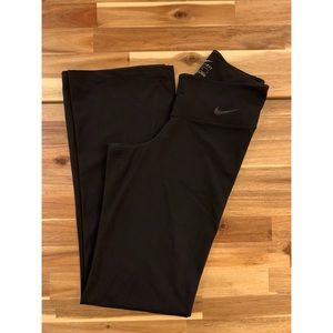 Nike Women’s Dri-Fit Yoga Pants